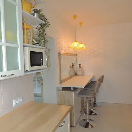 Apartment Ferara Betina  Extérieur photo