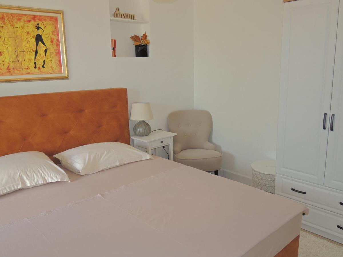Apartment Ferara Betina (Sibenik-Knin)