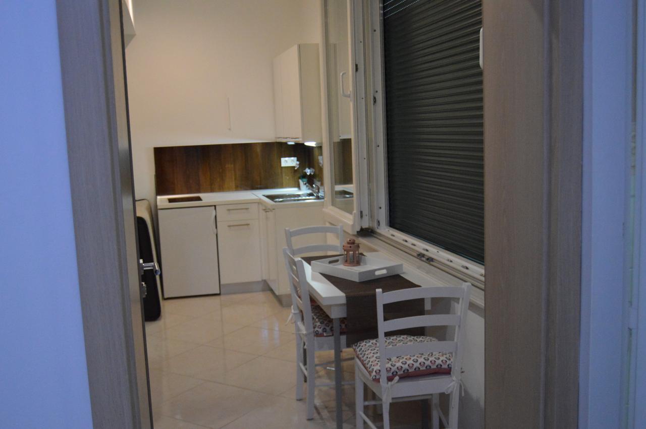 Ferara Apartment *